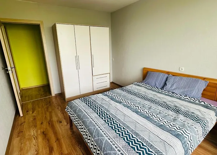 Lake Shore Apartment