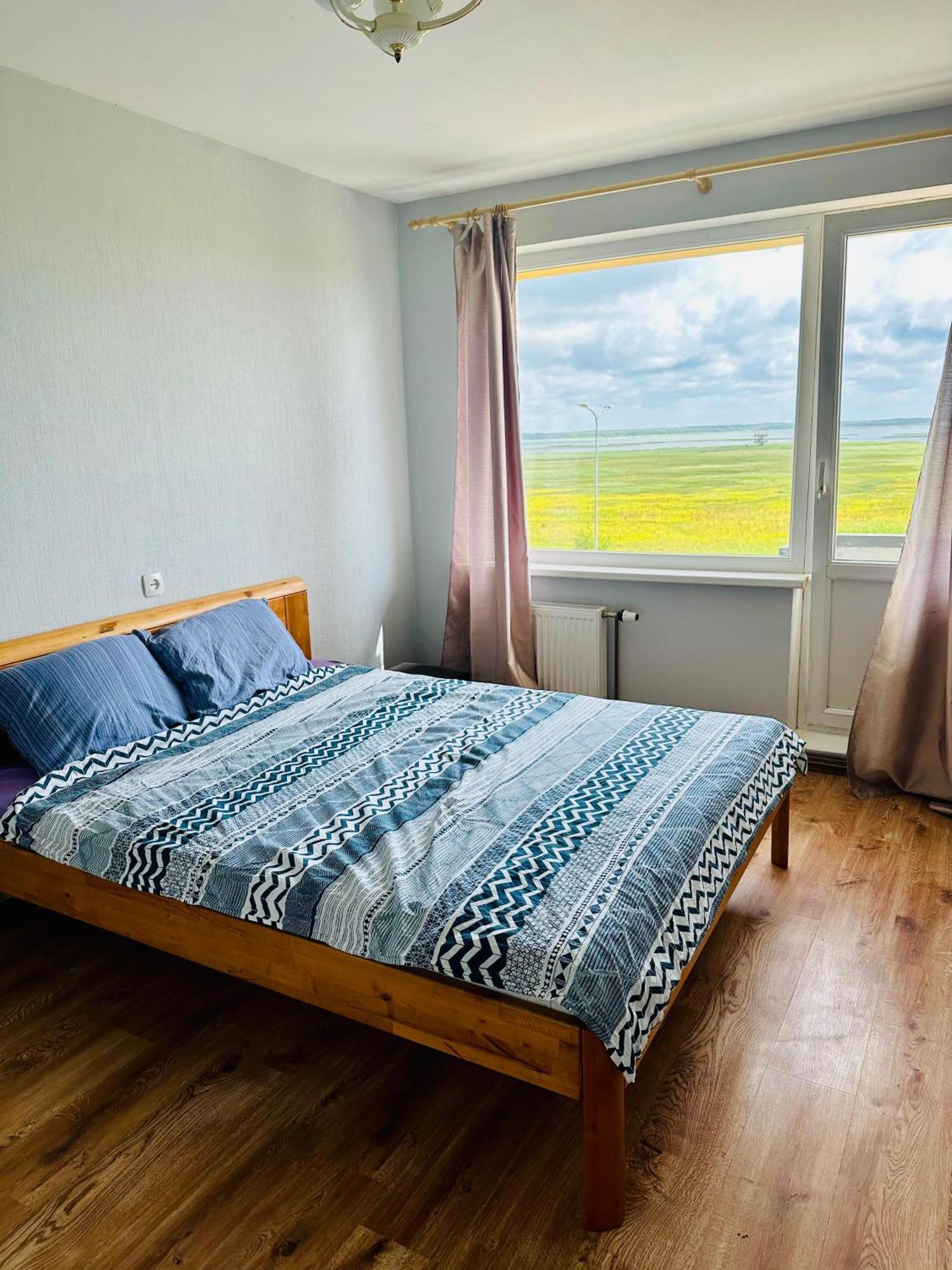 Lake Shore Apartment Liepaja